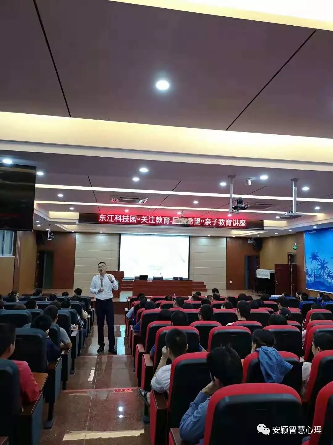 1542940073508292.jpg 640.webp (3).jpg